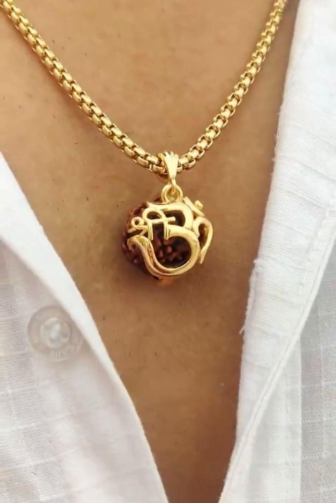Om Rudraksha Pendant with Chain – Divine Symbol, Bold Style